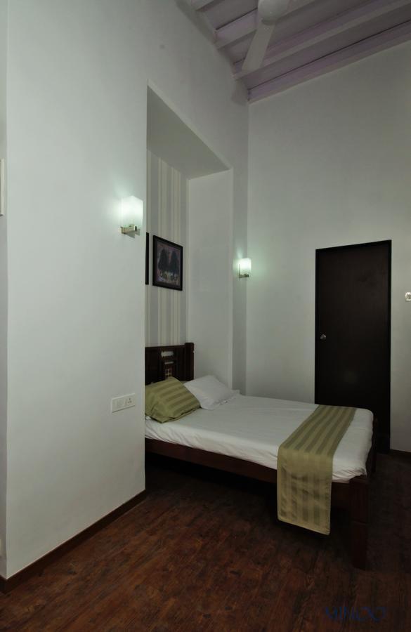 Carlton Hotel Mumbai - Behind Taj Mahal Palace Colaba Bombay Extérieur photo