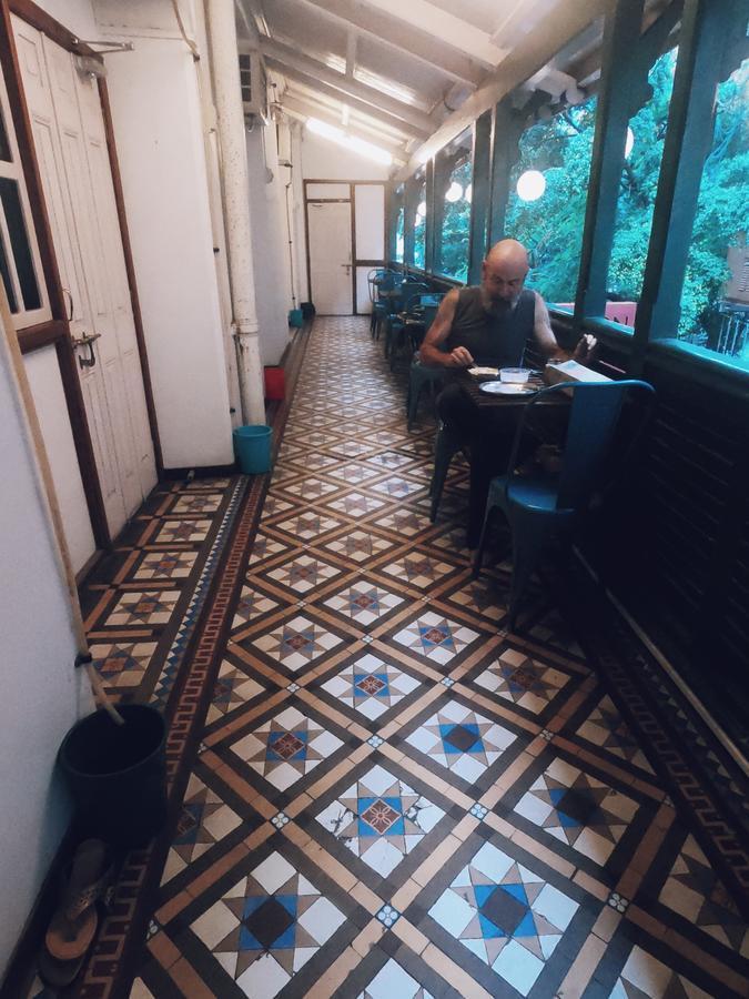 Carlton Hotel Mumbai - Behind Taj Mahal Palace Colaba Bombay Extérieur photo