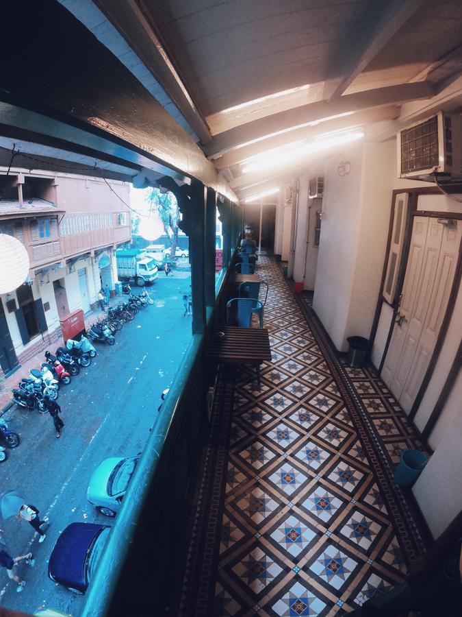 Carlton Hotel Mumbai - Behind Taj Mahal Palace Colaba Bombay Extérieur photo